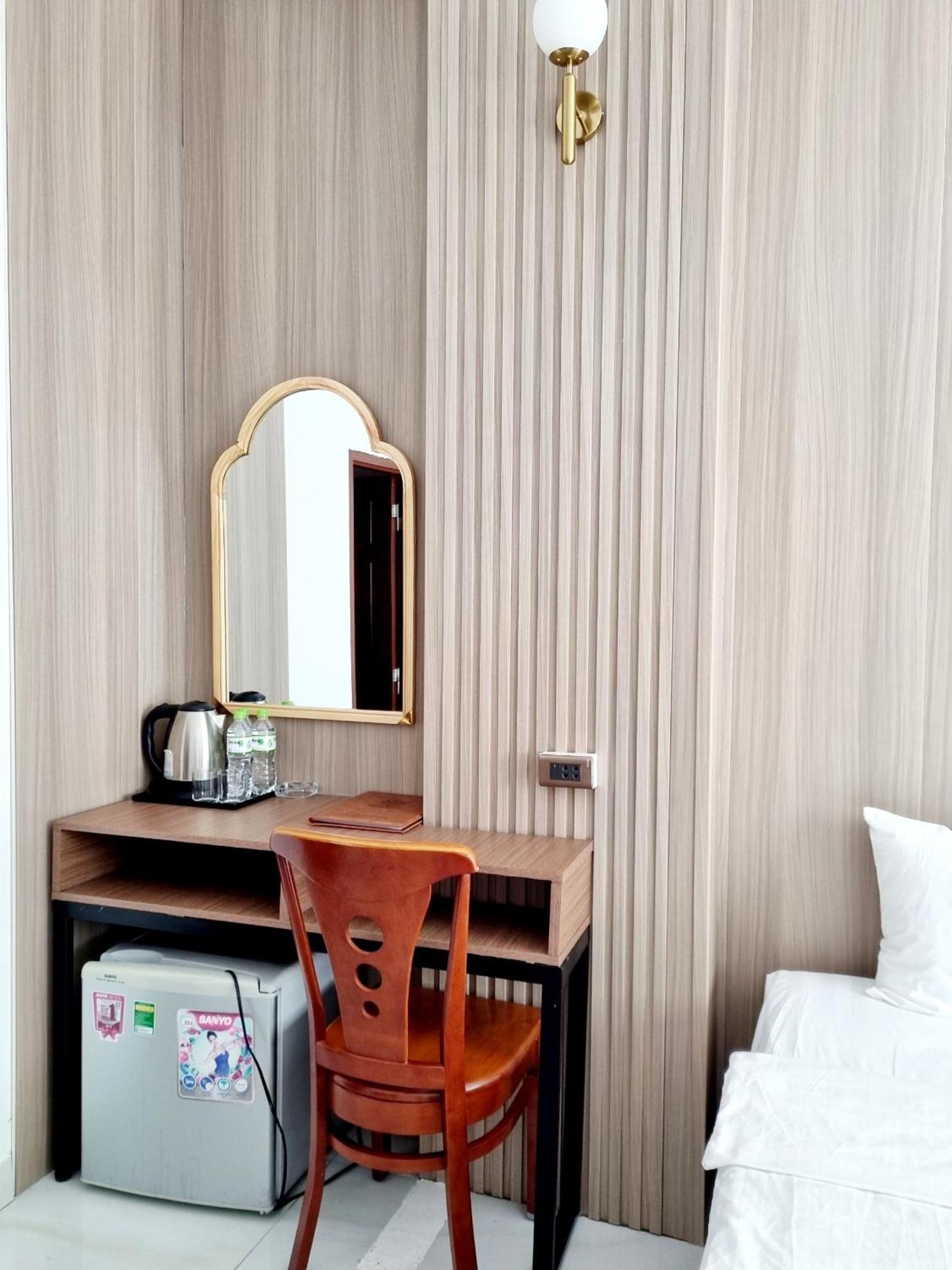 Minh Khue Hotel Vĩnh Long 외부 사진